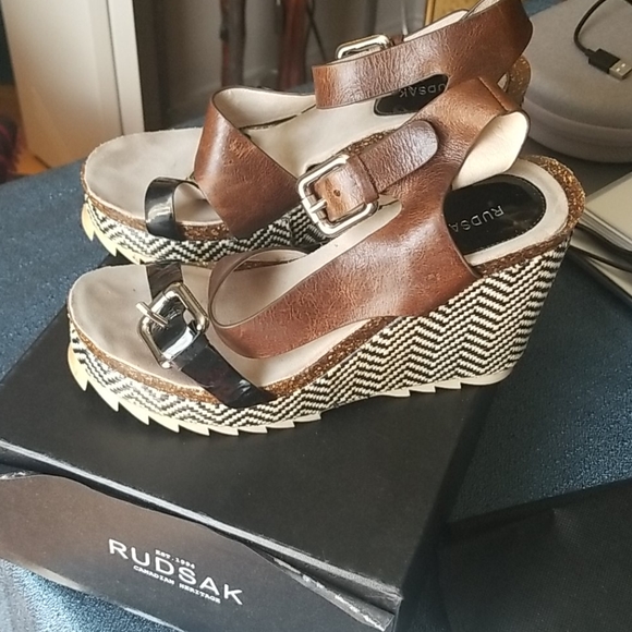 Rudsak platform shoe - Picture 1 of 5